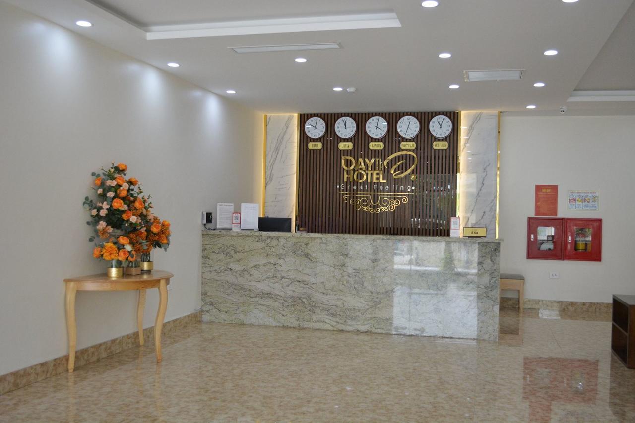 Dayth Hotel Ha Long Esterno foto