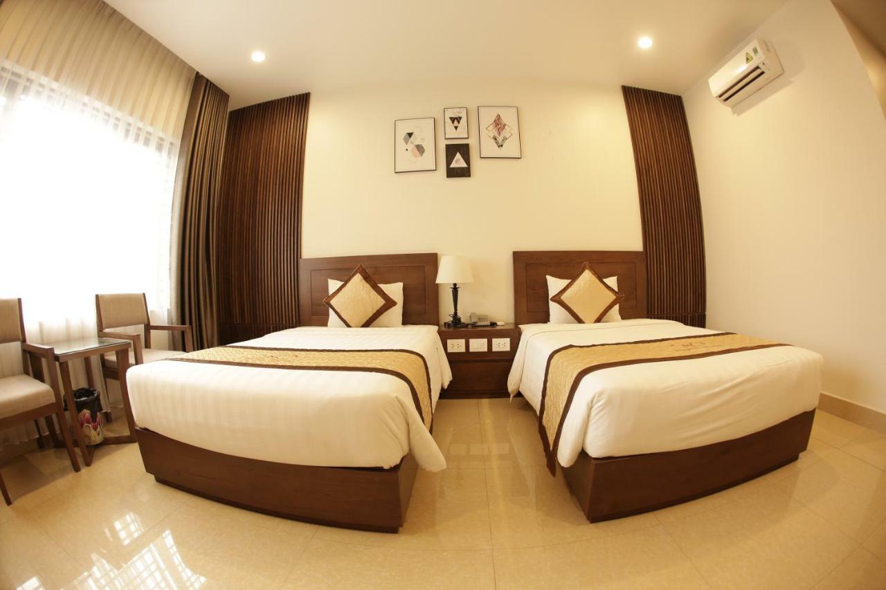 Dayth Hotel Ha Long Esterno foto