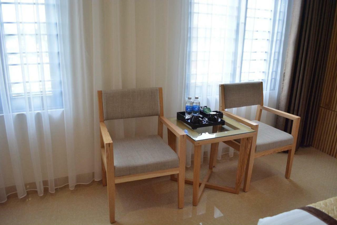 Dayth Hotel Ha Long Esterno foto