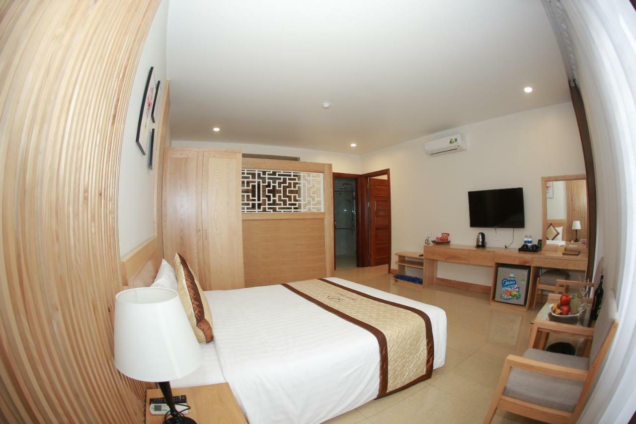 Dayth Hotel Ha Long Esterno foto