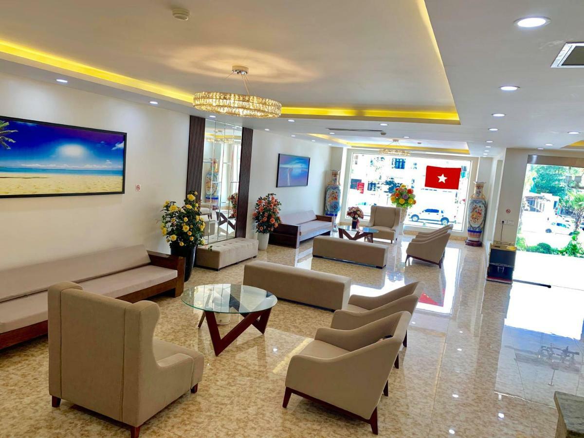Dayth Hotel Ha Long Esterno foto