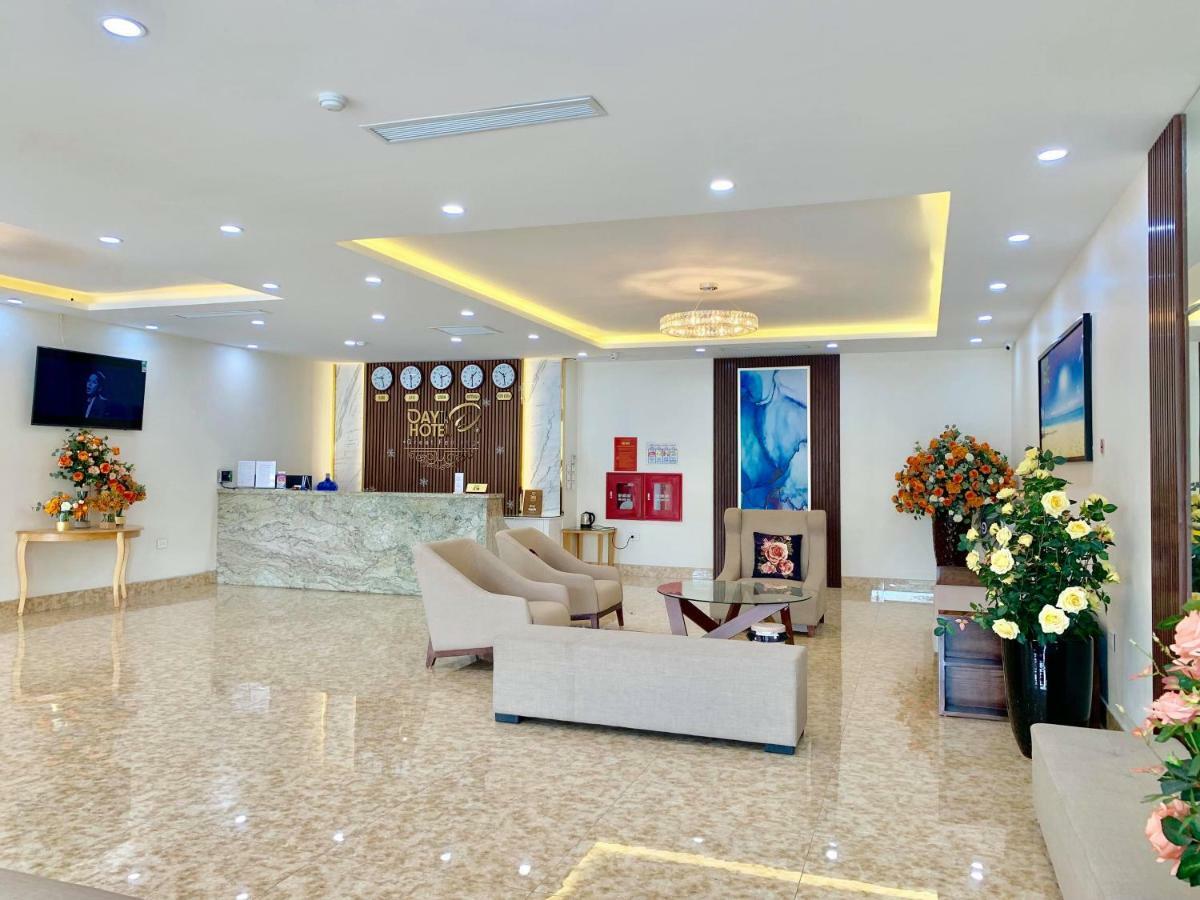 Dayth Hotel Ha Long Esterno foto